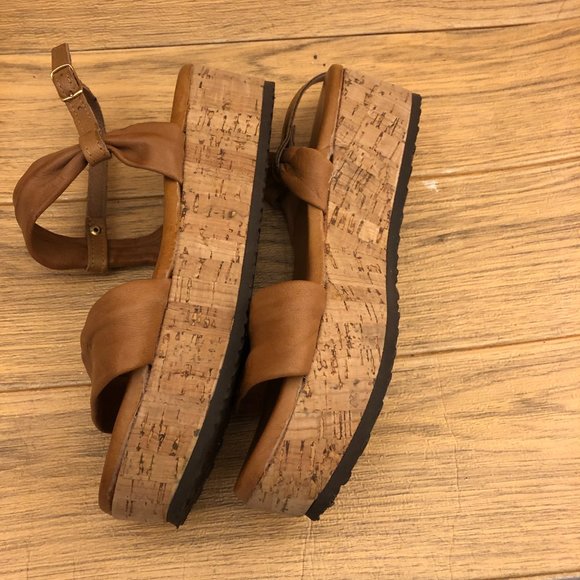 Sundance brown cognac  wedge cork sandals, 7.5 - Picture 8 of 12
